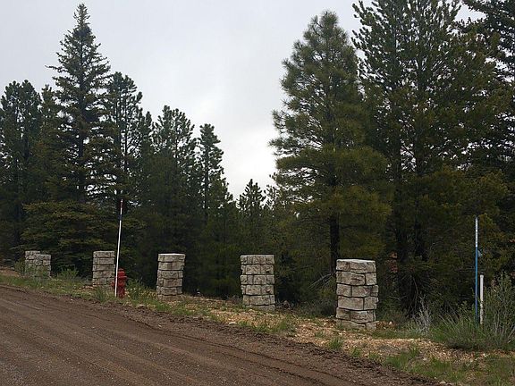 4th image of 130 N Tonto Trail
