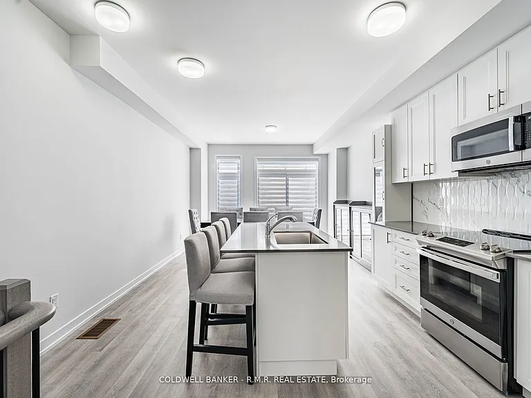 136 Brockley Dr — Photo 13