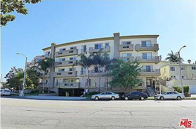 4th image of 2101 S Beverly Glen Blvd Unit 303