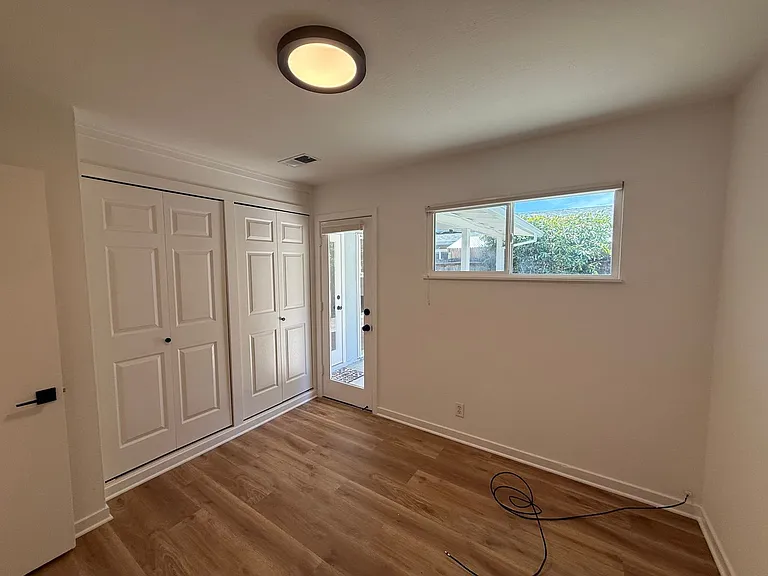 31 Dorset Ln — Photo 6