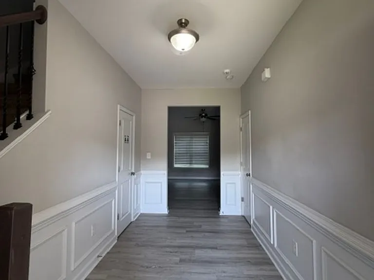 251 Melody Ln — Photo 2