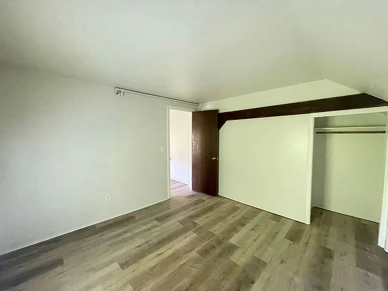 98 Main St #8 — Photo 10