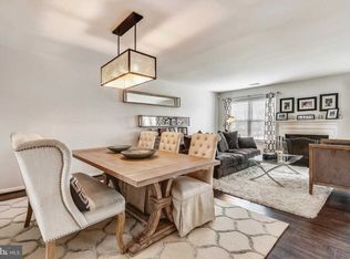 1602 E Bancroft Ln, Crofton, MD 21114