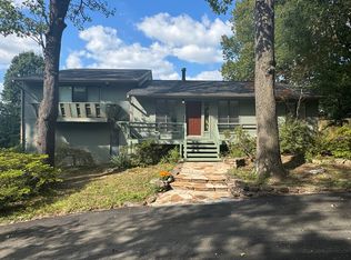 210 Lake Rd, Springdale, AR 72764
