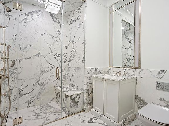 5th image of 520 Park Ave Unit 15