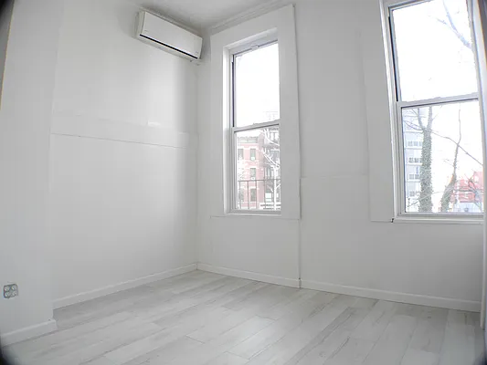 Rented by Beyond Property Group | media 18