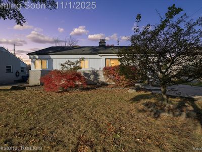 31401 Lyons Cir E, Warren, MI, 48092