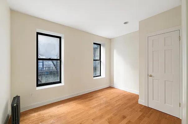 Rented by REAL New York | media 3