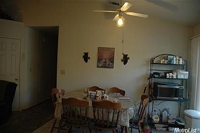 5th image of 319 N Lincoln Ave