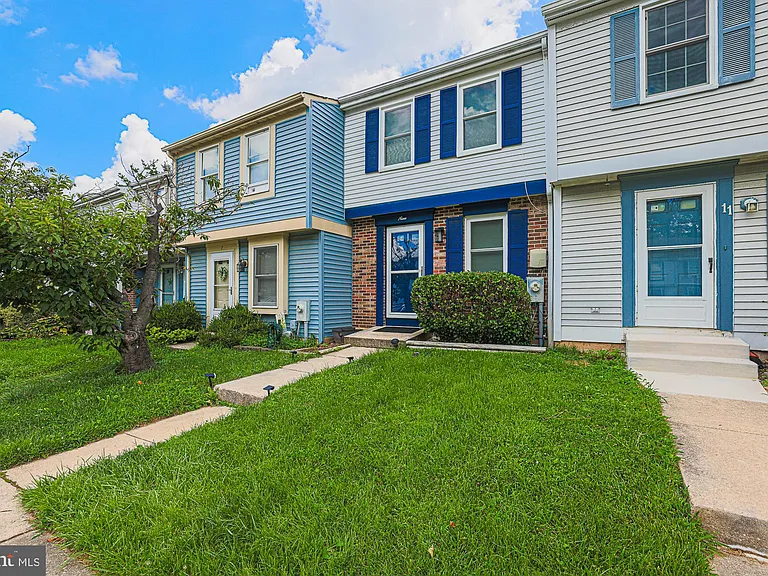 9 Stillwood Cir — Photo 2