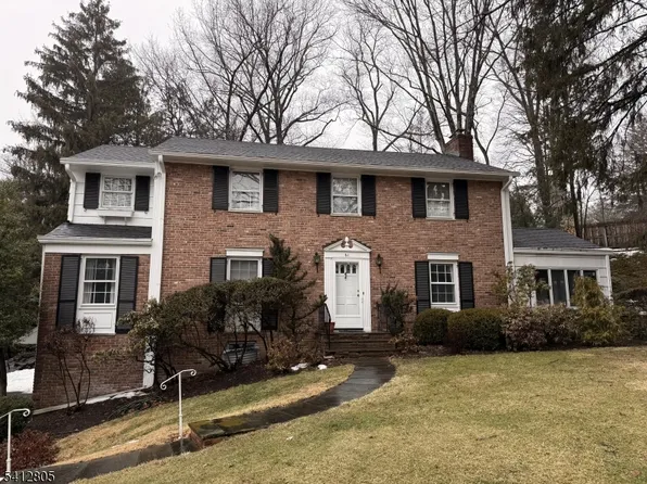 61 Western Dr, Short Hills, NJ 07078
