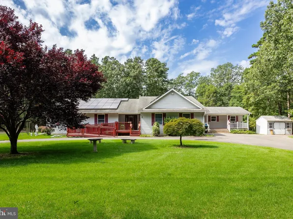 223 Cahnt Ave, Berlin, NJ 08009