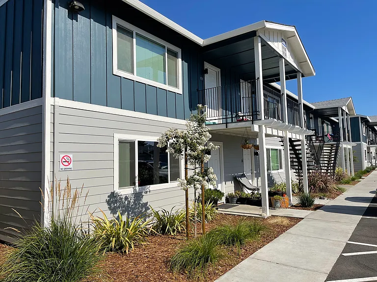 Sutter Commons Apartments — Photo 3