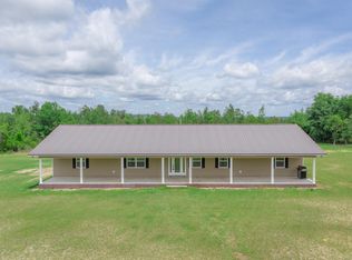 308 Pike Pond Rd, Chipley, FL 32428