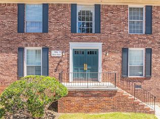 5633 Kingsport Dr, Atlanta, GA 30342
