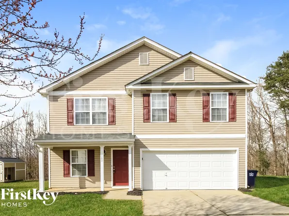 165 Salem Trail Ct, Winston Salem, NC 27105