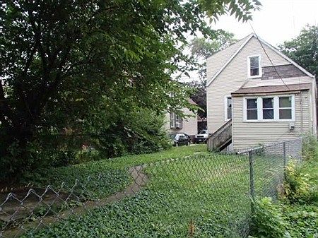 2nd image of 5644 S Seeley Ave