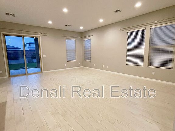 3rd image of 13682 N 144th Ln