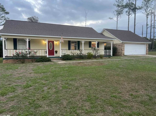 63 Sycamore Dr, Monroeville, AL 36460