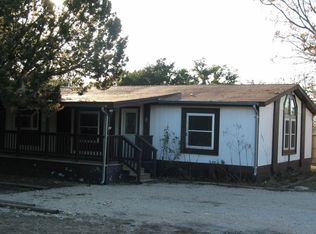 603 Oak Dr, Bandera, TX 78003