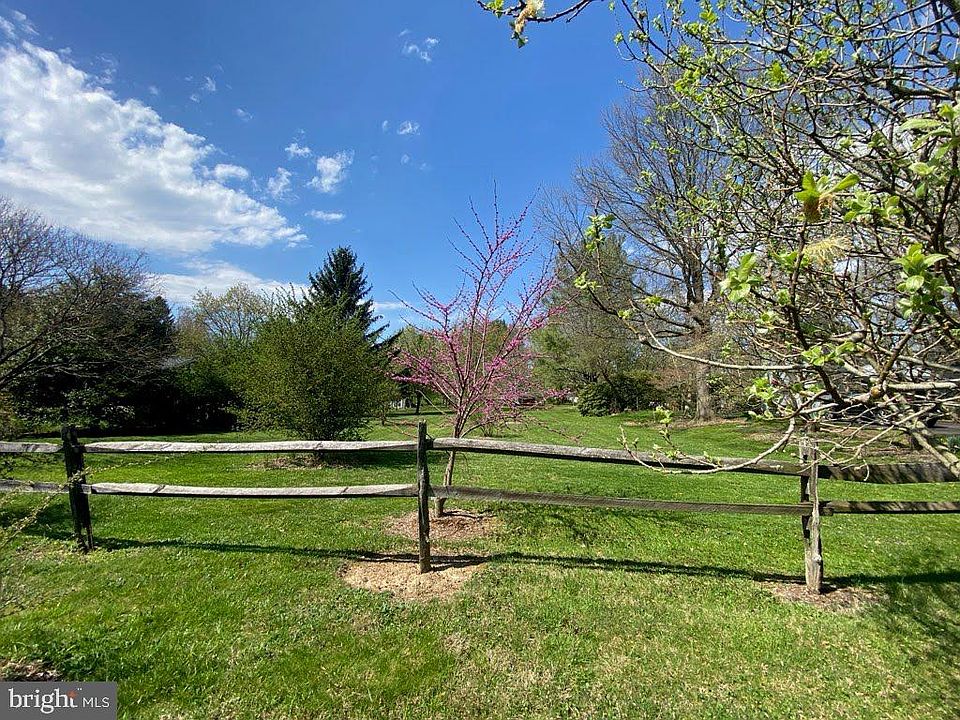 2nd image of 119 Culbertson Run Rd