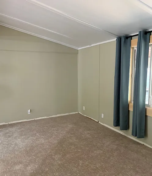 9492 Clawson Dr — Photo 12