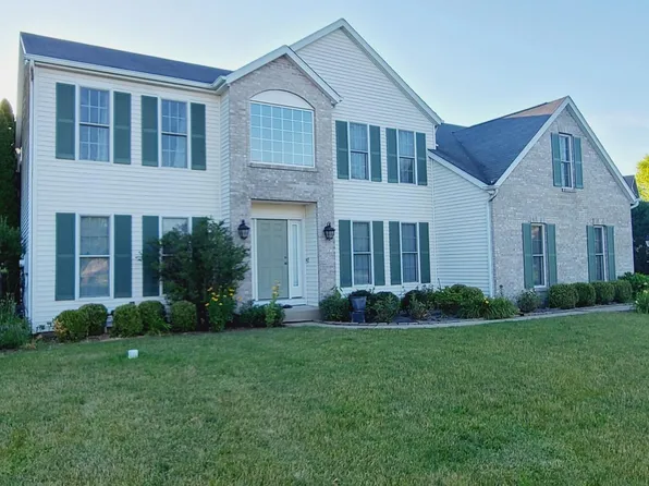 51267 Carrigan Way, Granger, IN 46530