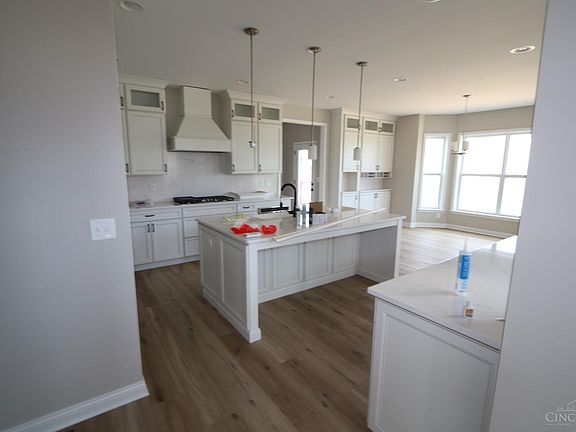5th image of 8972 Suncrest Ln #13