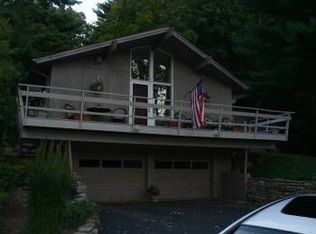 43 Foothills Way, Bloomfield, CT 06002