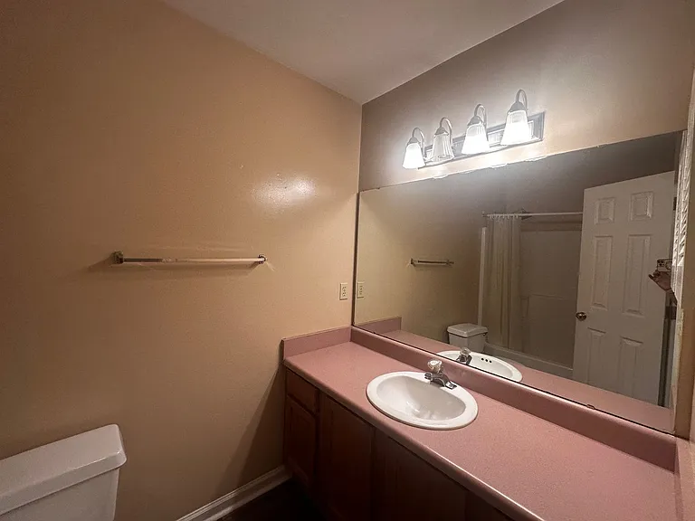 7206 Jaffrey Ct — Photo 7