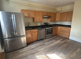 10-28 Centennial Place Llc, Framingham, MA 01701