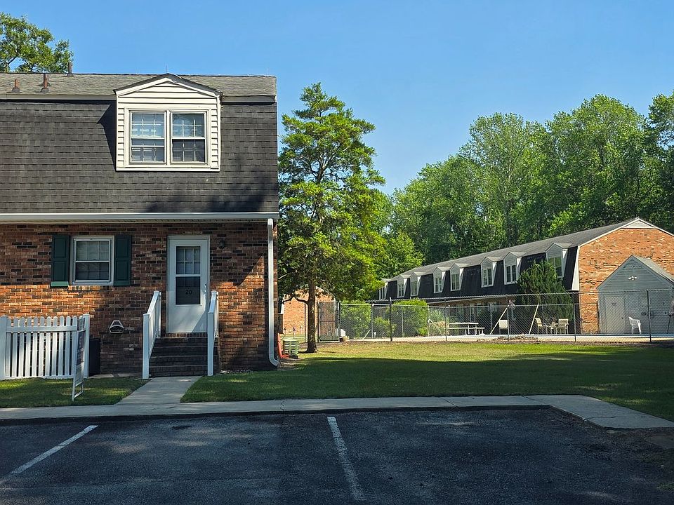 1st image of 6000 River Rd Unit 20