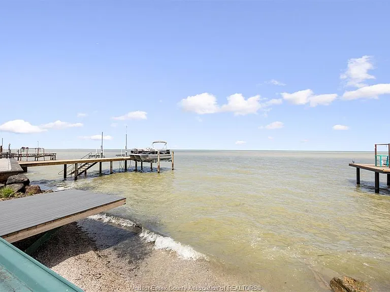 689 Ross Beach Rd — Photo 22