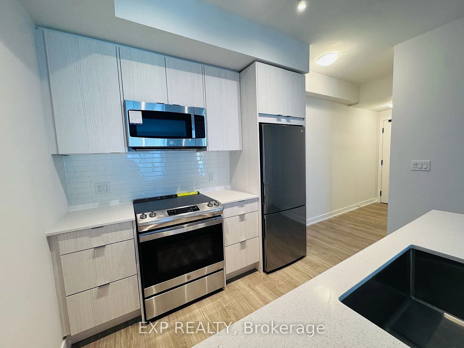 4130 Parkside Village Dr — Photo 4