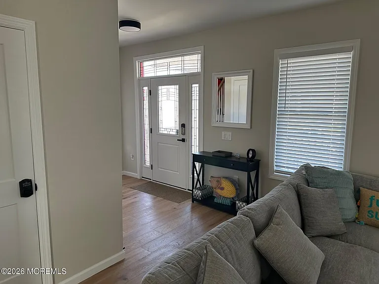 102 New Jersey Ave — Photo 4