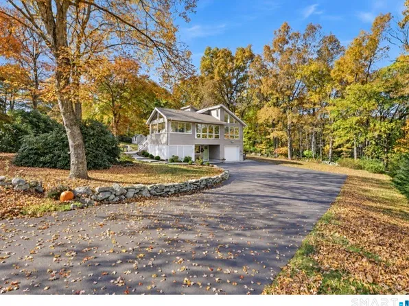 16 Jeffrey Road, Stonington, CT 06379