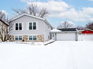 19948 S Sycamore Dr, Frankfort, IL 60423