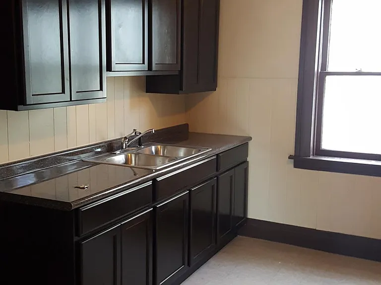 1054 Elmwood Ave #2 — Photo 6