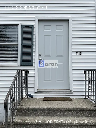 1115 S Spring St #1 Photo 1