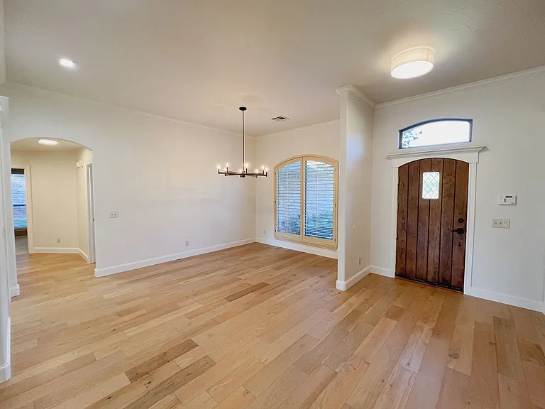 3124 Viewmont Ct — Photo 2