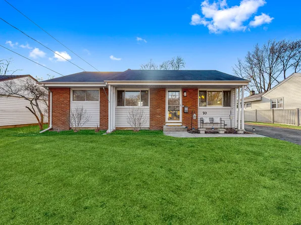 70 Willow Trl, Wheeling, IL 60090