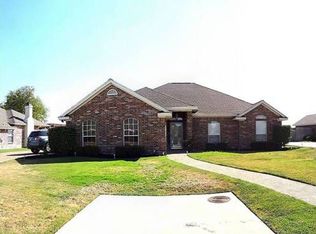 956 Cheyenne Trl, Hewitt, TX 76643