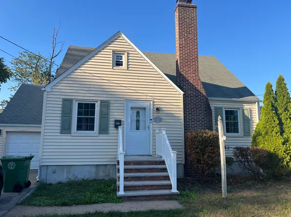 114 Clark St, Roselle, NJ 07203