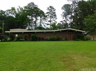 551 Berg Ave, Camden, AR 71701