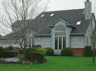 29307 Belmont Farm Rd, Perrysburg, OH 43551