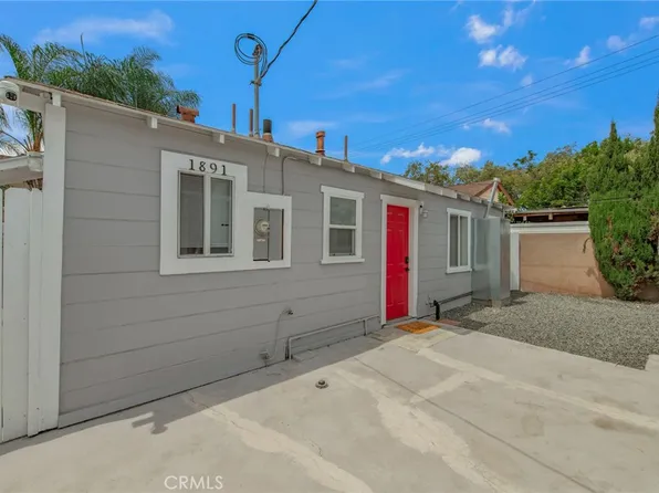1891 Saint Louis Ave, Signal Hill, CA 90755