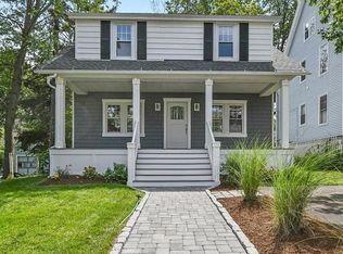 9 Lisbon St, Worcester, MA 01603