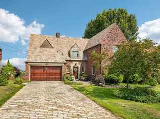 3858 Brownsville Rd, Pittsburgh, PA 15227