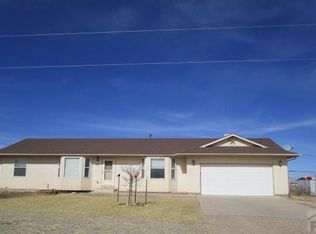669 E Paradise Dr, Pueblo West, CO 81007