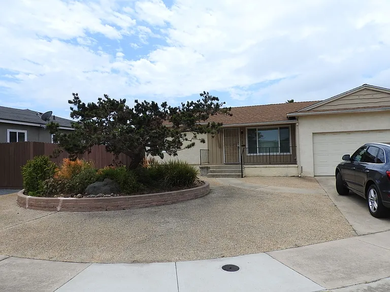 2918 Havasupai Ave — Photo 2